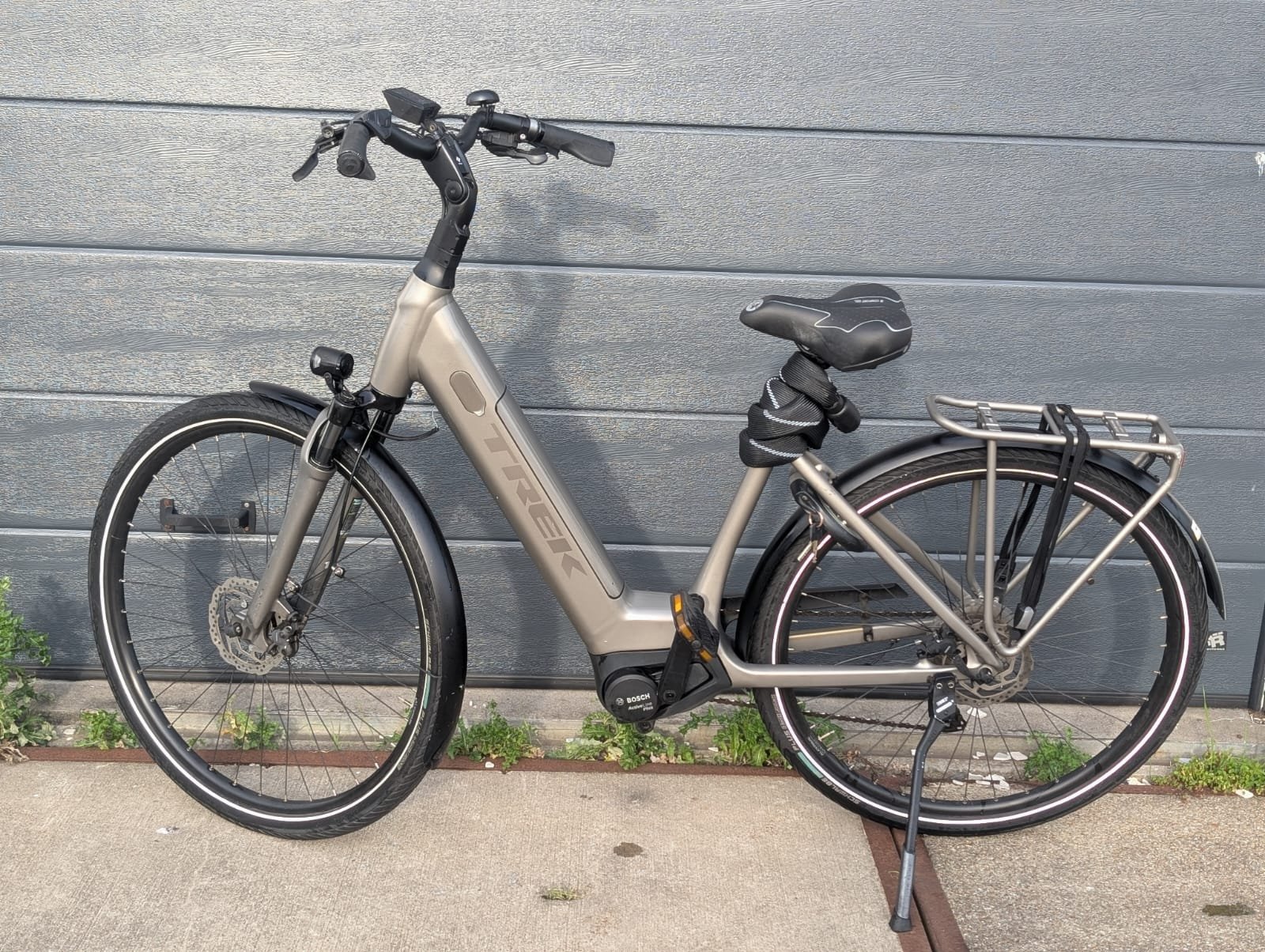 Trek Verve 5 Bosch Middenmotor Elektrische fiets
